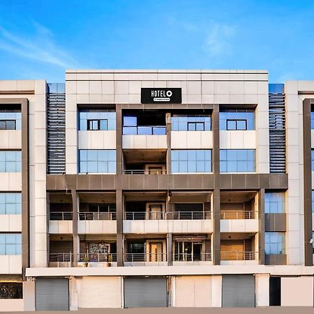 אחמדאבאד Hotel O Vanya Palace מראה חיצוני תמונה