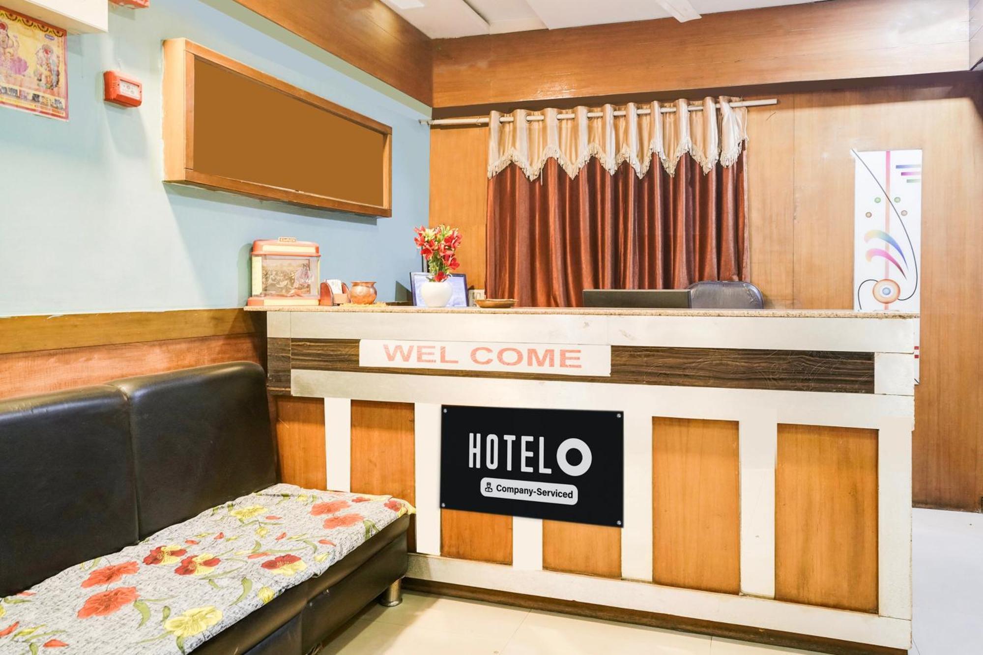 אחמדאבאד Hotel O Vanya Palace מראה חיצוני תמונה